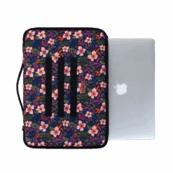 La City - Housse D'ordinateur - 13 Pouces 24 La City - Housse D'ordinateur - 13 Pouces -Mode Sacs Magasin TDM FW2122 LAPTOP CASE 13 POUCES LA CITY FACE ORDINATEUR BD