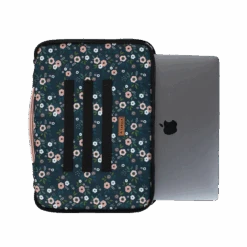 Sandton - Housse D'ordinateur - 13 Pouces -Mode Sacs Magasin TDM FW2122 LAPTOP CASE 13 POUCES SANDTON FACE ORDINATEUR BD