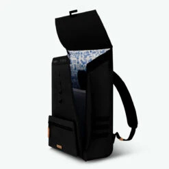 Erevan - Sac à Dos - Medium -Mode Sacs Magasin TDM W23 CITYV2 COTE OUVERT RVB 0003 EREVAN