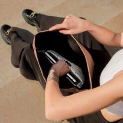 Sitges - Sac à Dos - Medium -Mode Sacs Magasin interieur S23 STARTER CARRE LANDING 1080x1080 5f924050 2347 430f af25 99c54beff995